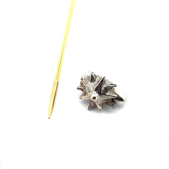 ART‎ Costume Gold & Silver Tone w/ Blue Rhinestone Pisces Fish Straight Pin! 133 - Picture 6 of 7